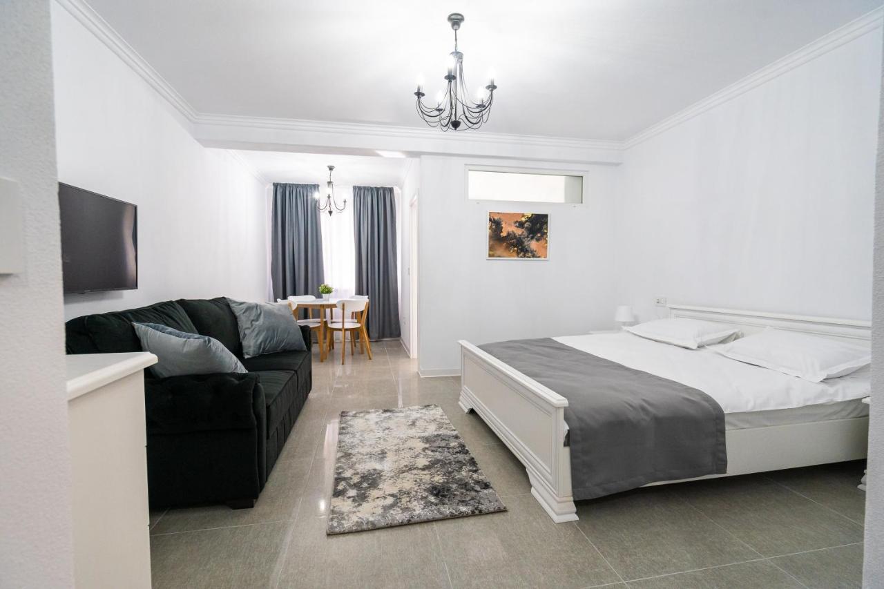 Armada Aparthotel Alba Iulia Bagian luar foto