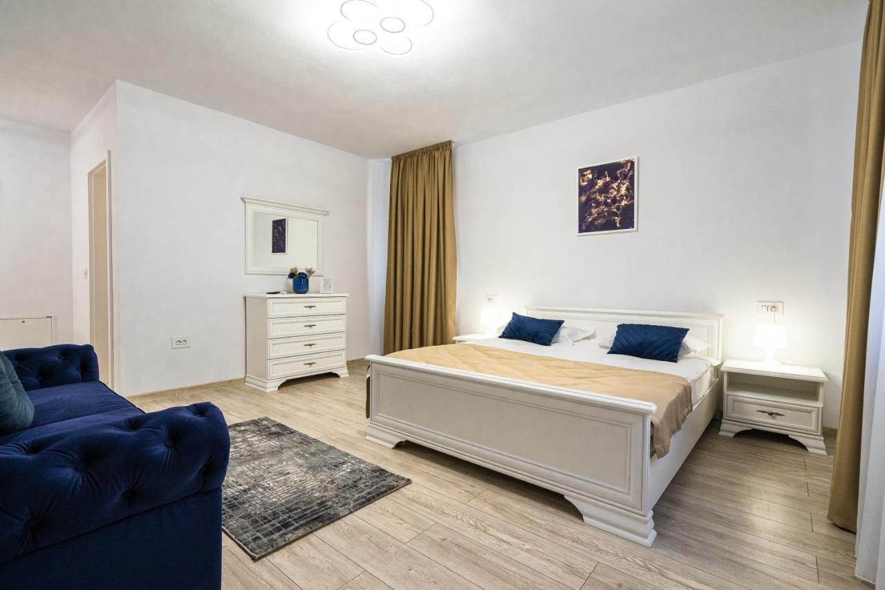 Armada Aparthotel Alba Iulia Bagian luar foto
