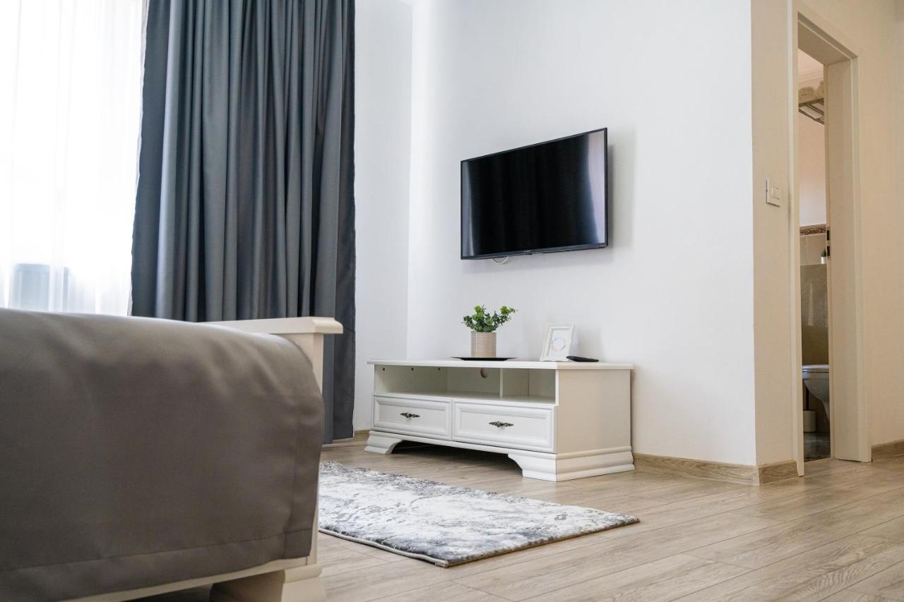 Armada Aparthotel Alba Iulia Bagian luar foto